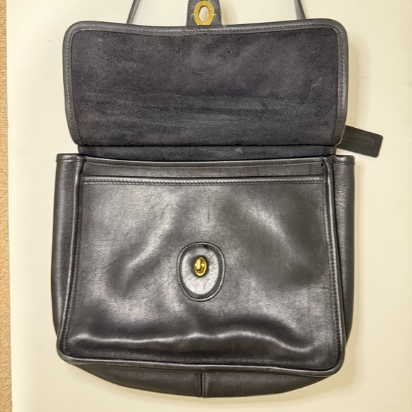 Vintage Black Leather Willis Coach Purse Crossbody Bag - Picture 11 of 16